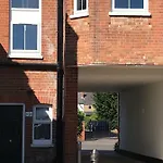 Berkshire Serviced Apartment Helena 12
