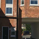 Berkshire Serviced Apartment Helena 12