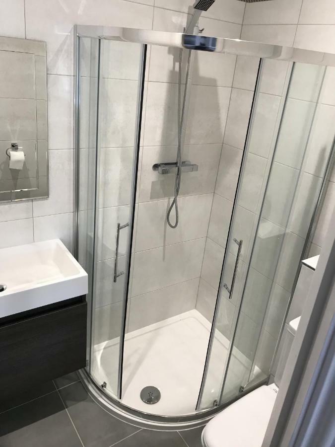 Berkshire Serviced Helena 12 Apartment
