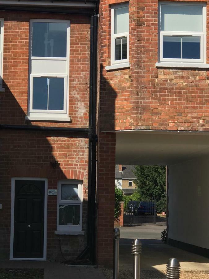 Apartment Berkshire Serviced Helena 12 Reading